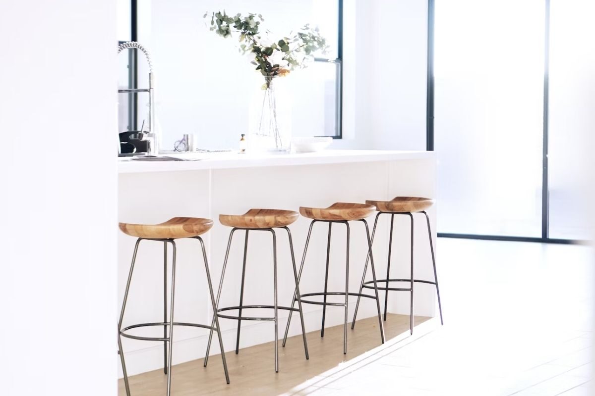 Comment assurer un logement en auto-construction : enjeux et solutions